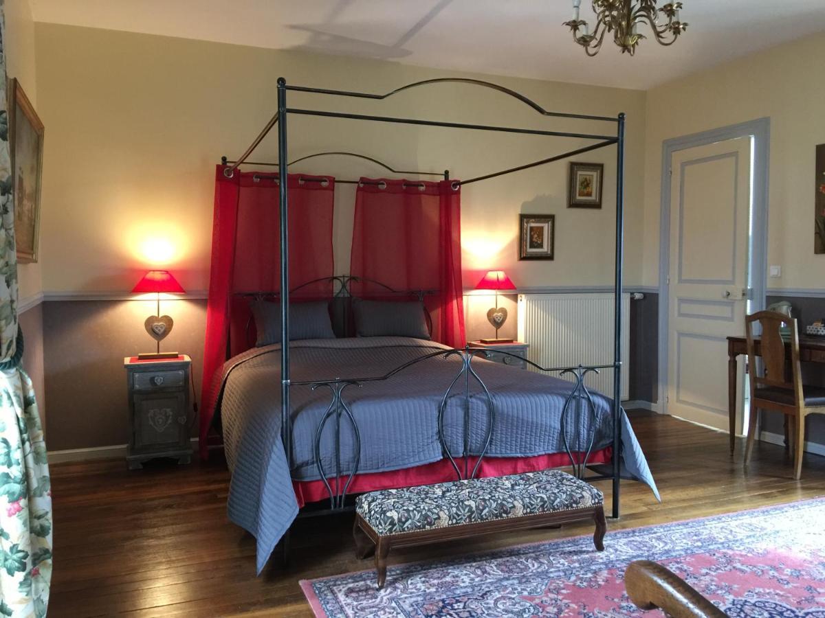 Château Le Barreau - Chambres d'Hôtes Chemilly-sur-Yonne Quarto foto