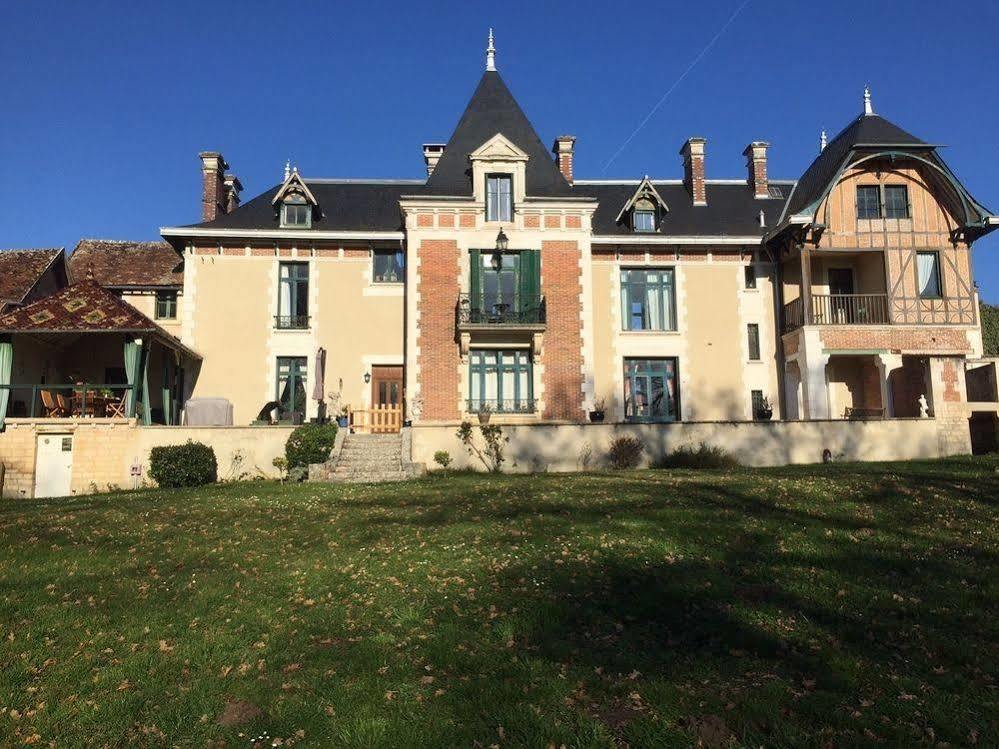 Château Le Barreau - Chambres d'Hôtes Chemilly-sur-Yonne Exterior foto